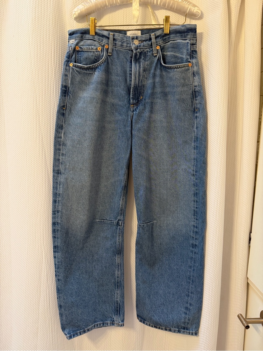 Citizens Of Humanity Miro Jeans in Medium Blue Denim - Picture 3 of 6